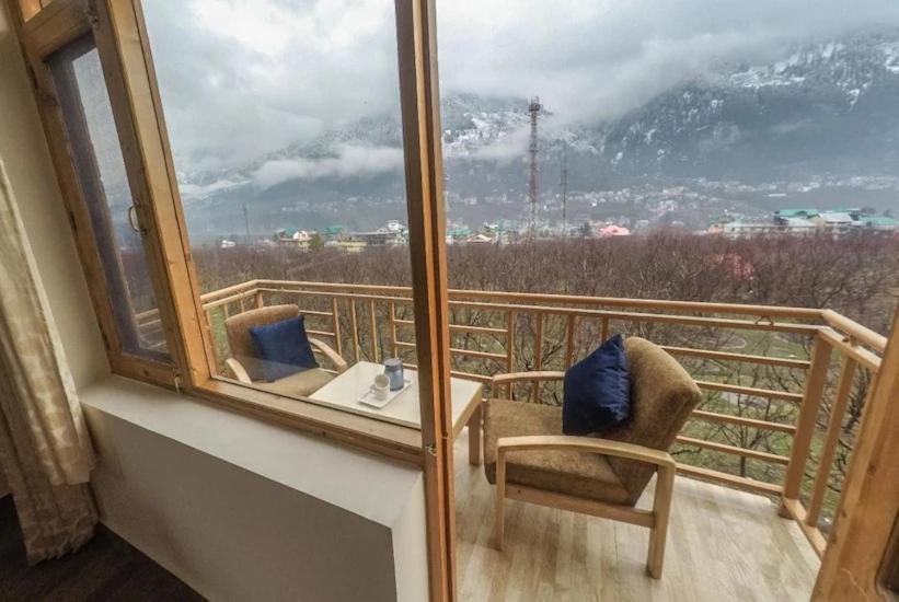 Himalayan Woods Cottage Manāli Esterno foto