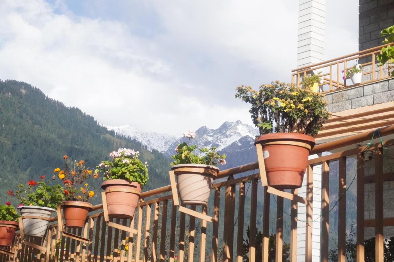 Himalayan Woods Cottage Manāli Esterno foto
